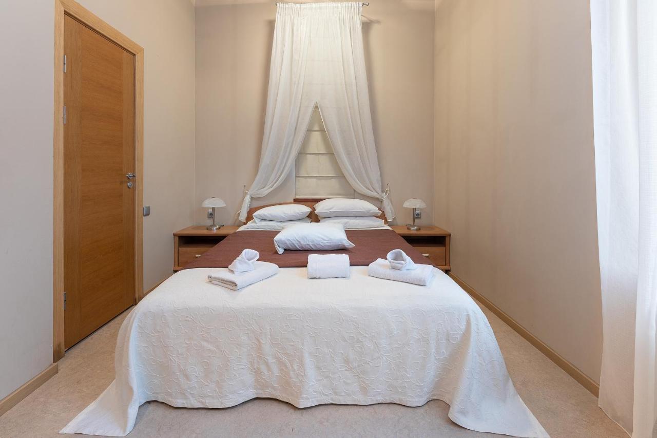 Room In Bb - Valensija - Suite For Two In Nice Hotel Jūrkalne Εξωτερικό φωτογραφία